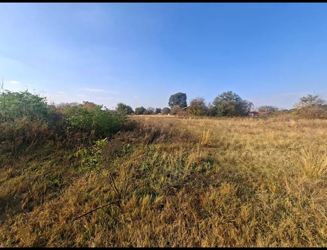 2,032M² VACANT LAND FOR SALE IN HENLEY ON KLIP